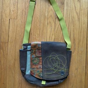 Off the Shoulder bag